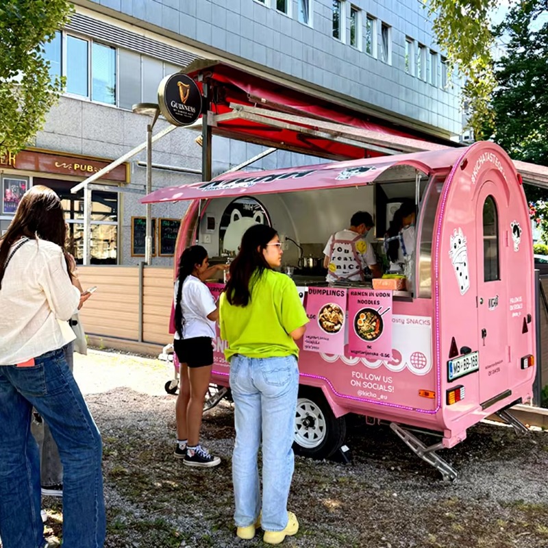 Fully Equipped Food Truck for  - Coffee Equipment Europe 评论和价格